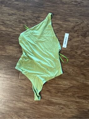 Princess Polly Ferrera Light Green One-Shoulder Bodysuit